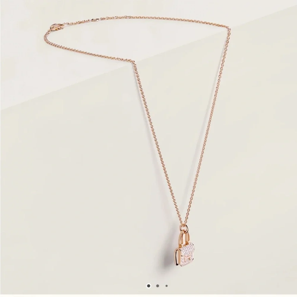 Hermes Amulettes Constance pendant Diamond Rose Gold - Picture 3 of 5